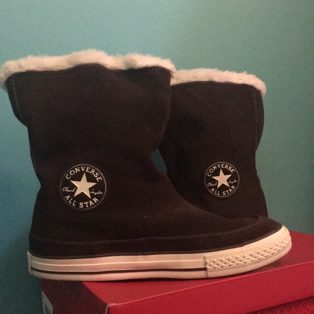 BROWN CONVERSE FLUFFY BOOT FOR FALL WINTER